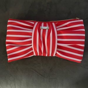 Kate Spade NWT Georgics road clutch